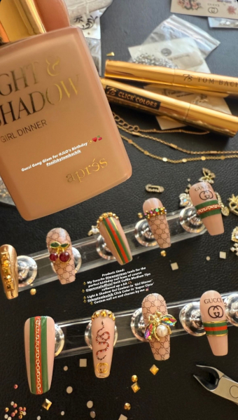 Closeup of Jennifer Lopez's Gucci nail set